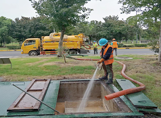 多祥镇化油池清理
